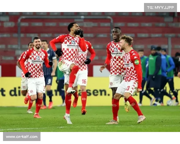 沃尔夫斯堡濒临降级区挑战拜仁，客场取分难度极大